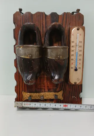 Colgador llaves antiguo termómetro Irun