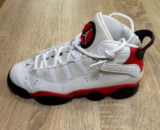 Jordan 6 Rings Blanco Rojo Negro