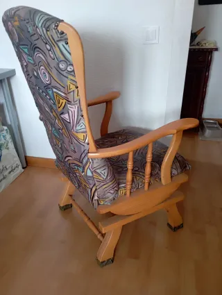 Sillón Balancín Retro Madera