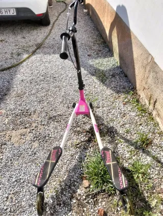 Patinete de 3 ruedas rosa