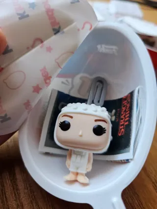 Kinder Sorpresa Stranger Things Funkos.