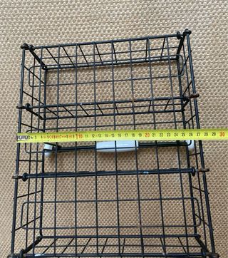 Cesta Metal com Detalhes Cerâmica Branca