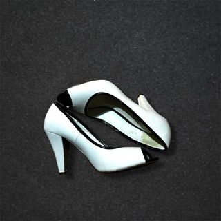 Tacchi Plocadi bianchi donna peep toe