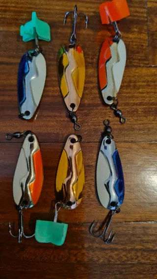 6 Esche da pesca miste