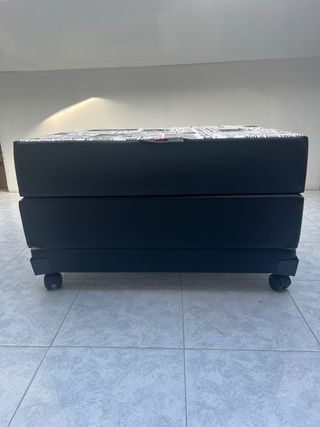 Puff Cama Diseño Periódico