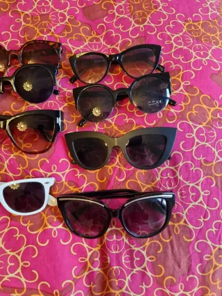 8 Gafas de Sol Variadas