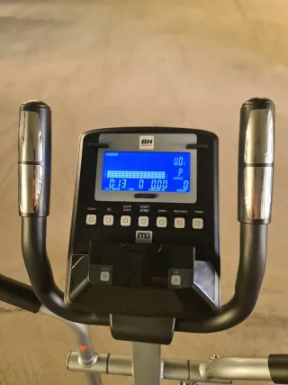 Bicicleta Elíptica BH Easy Step plegable