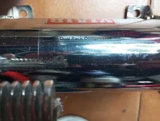 Compresor Viair para suspensión neumática