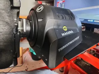 Thrustmaster TGT con 2 aros