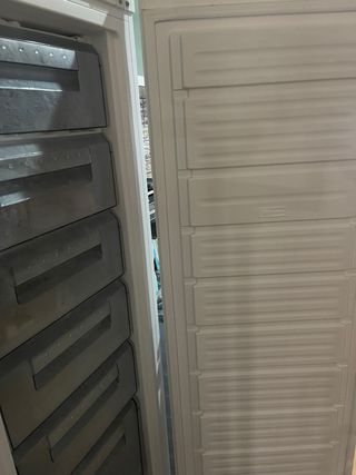 Congelador vertical Sauber