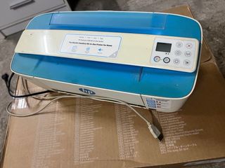 Impresora Escáner HP DeskJet 3750 Azul