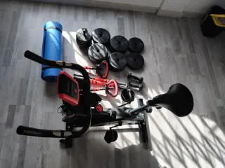 Set de pesas y esterilla fitness