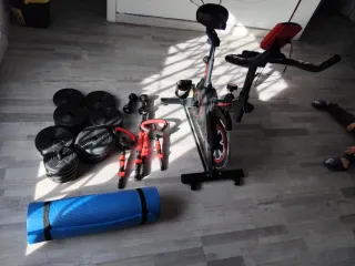 Set de pesas y esterilla fitness