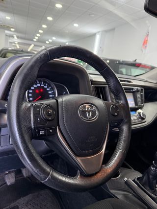Toyota RAV4 2.0 D-4D 2014