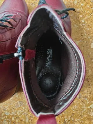 Botines piel burdeos