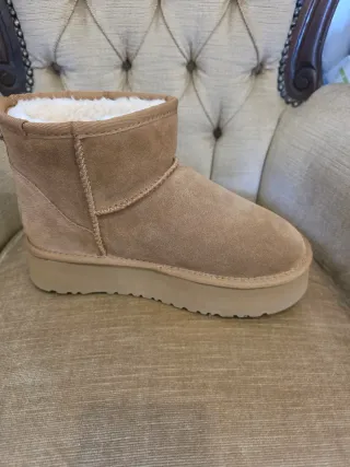 Stivaletti UGG Marroni