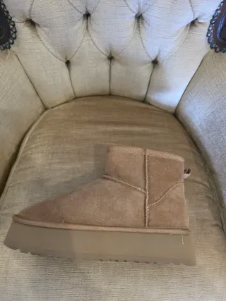 Stivaletti UGG Marroni