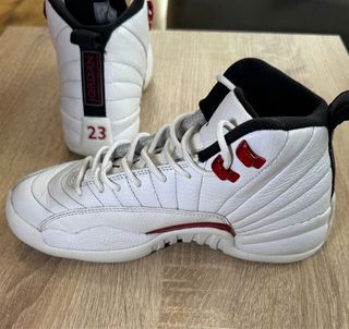 Jordan 12 Retro Twist Rojo Blanco