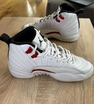 Jordan 12 Retro Twist Rojo Blanco