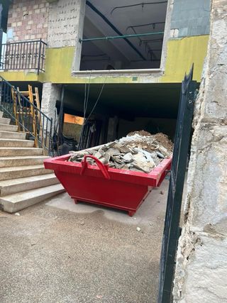 RECOGIDA DE ESCOMBRO