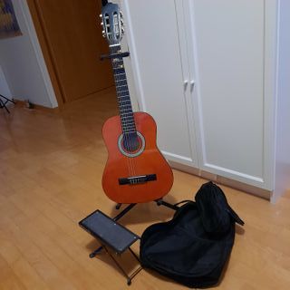Guitarra Acústica Infantil + Soporte y Reposapiés