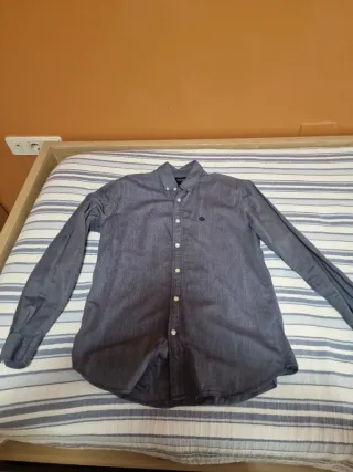 Camisa de botones azul talla M
