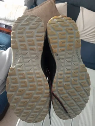 Calzado de seguridad talla 38