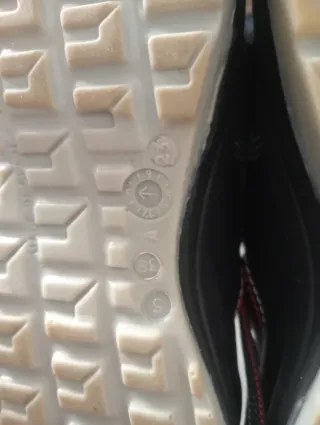 Calzado de seguridad talla 38