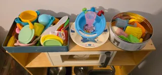 Cocinita de juguete IKEA con accesorios