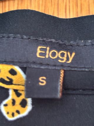 Vestido estampado leopardo negro y dorado