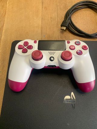 PS4 Slim 500GB + Call of Duty MWII + Mando