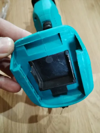 Sierra Recíproca Eléctrica para batería makita