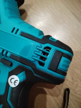 Sierra Recíproca Eléctrica para batería makita