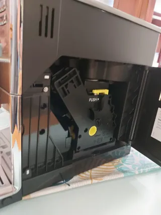 Cafetera Saeco Incanto HD8914