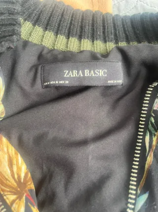 Chaqueta Zara Estampado Tropical Mujer