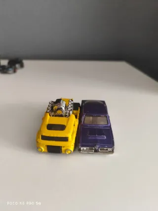 Lote 14 Coches Hot Wheels + 2 Zuru