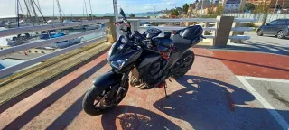 Kawasaki Z800e Naked Manual