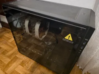 PC i7 8700K + GTX 1080 Ti + SSD 1TB