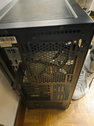 PC i7 8700K + GTX 1080 Ti + SSD 1TB