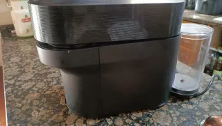 Cafetera Nespresso Vertuo Pop Negra