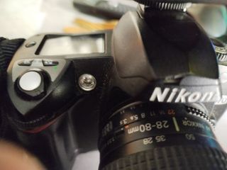 Lote 2 Cámaras Nikon D50 y D70 + Flash