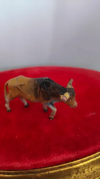 FIGURAS GOMA " JECSAN " Serie " FIERAS "