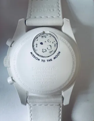 Swatch x Omega Moonswatch Mission to the Moonphase - Snoopy - Set Completo