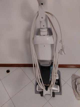 Rowenta Clean & Steam Aspirapolvere a vapore