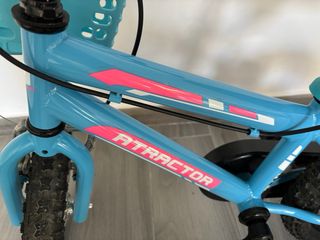 Bicicleta niña Btwin Atractor con ruedines