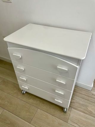 Cómoda bañera Micuna Luxe blanca 4 cajones