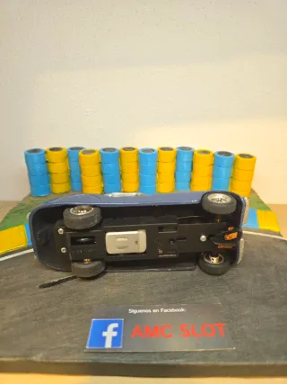 Coche Slot Azul Metálico Adaptado