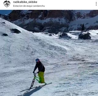 Bicicleta de nieve / Ski Bike