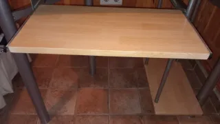 Escritorio madera y metal