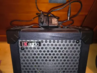 Amplificador Guitarra EK Audio DSP 10W